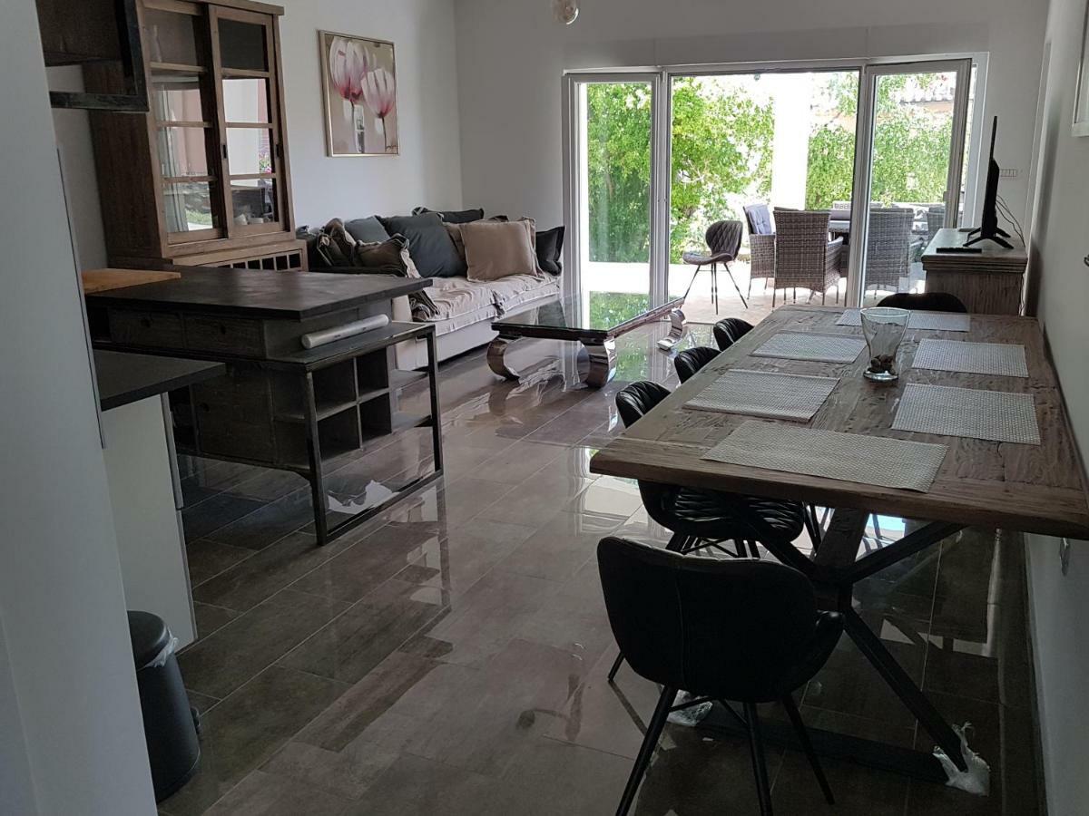 Villa Iva 메덜린 외부 사진